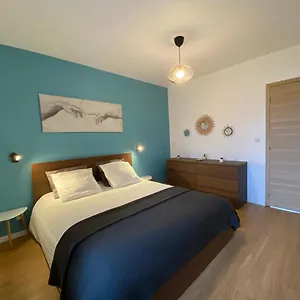 Appartement Le 44 - T2 Rénové Moderne Et Confortable En Centre-ville, Montluçon